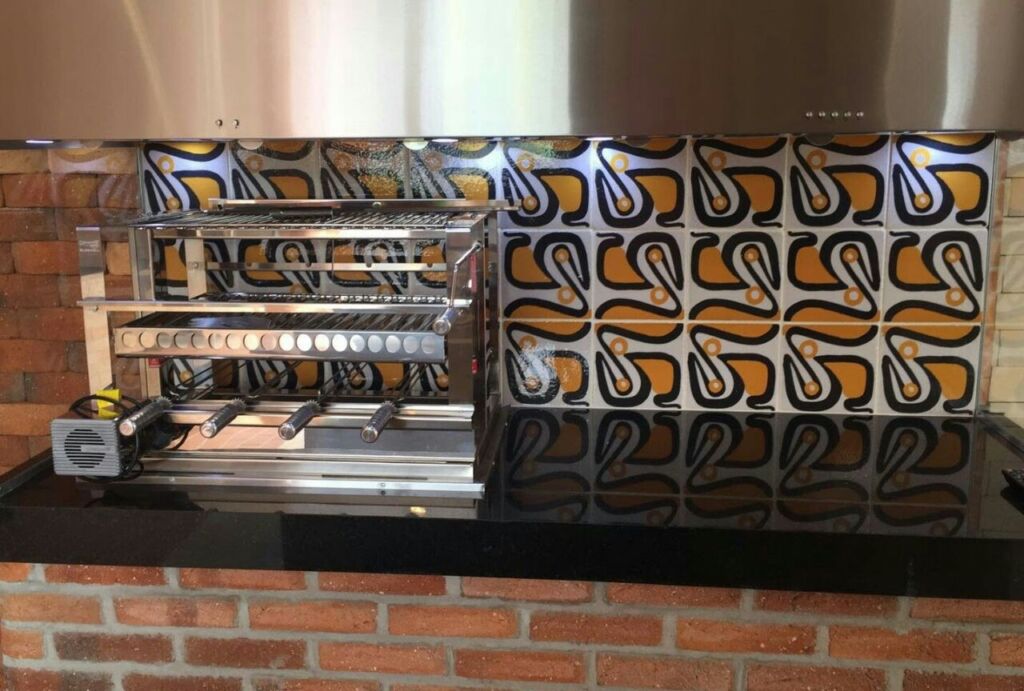 O atributo alt desta imagem está vazio. O nome do arquivo é Linha-Barcelona-Loja-Telhas-Idal-2-1024x691.jpg